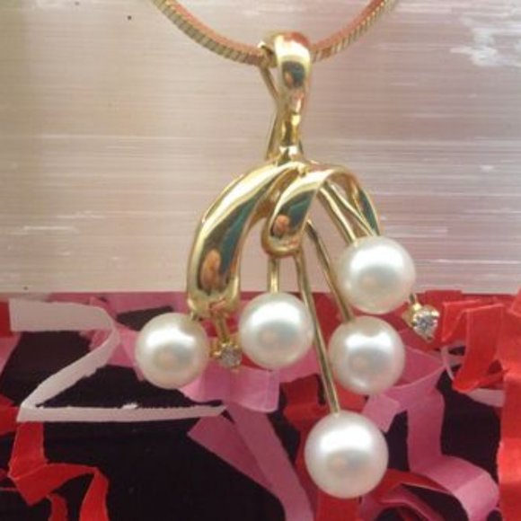 Cultured Pearl and Diamond 14k Gold ENHANCER